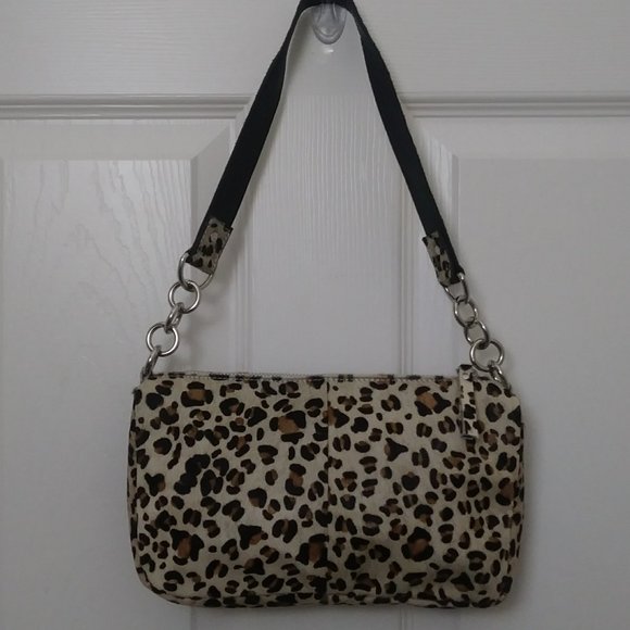 Free People Handbags - Free People Cheetah Print Cowhide Purse